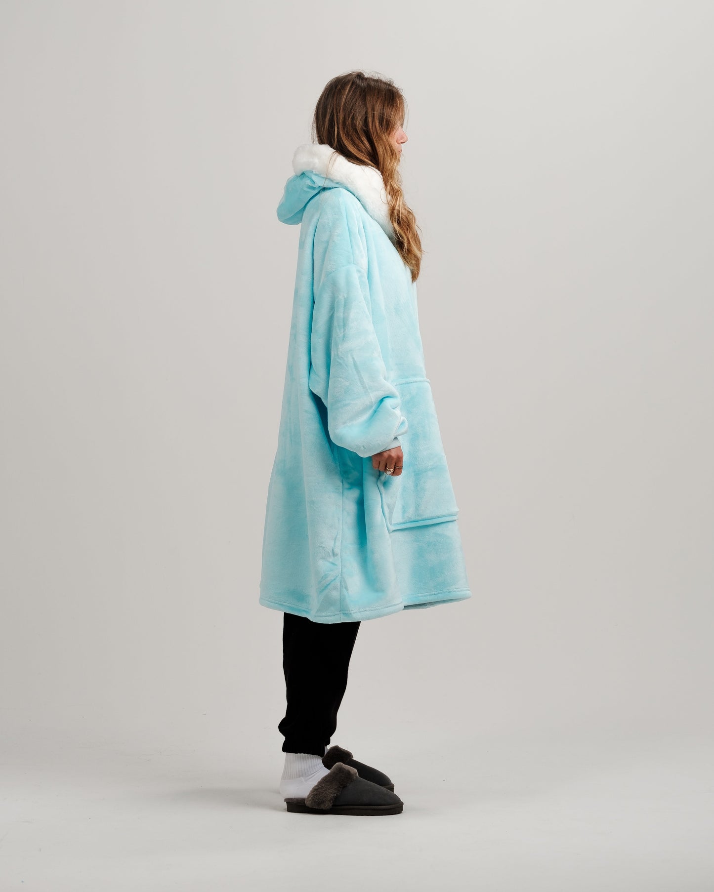 ONY Furlined Hoodie Blanket - Blue